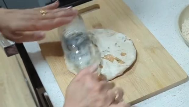 Indian Mom Uses Beer Bottle As Rolling Pin, Internet Loves The Jugaad
