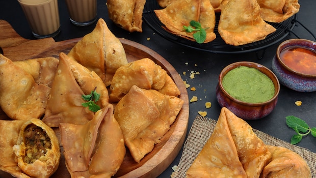 Evening Tea, Sorted: 6 Chai Snacks We Secretly Love Ordering In