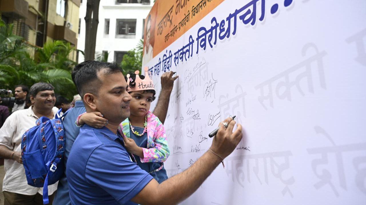 ​Parents and students sign petition board as MNS opposes Hindi mandate in state 