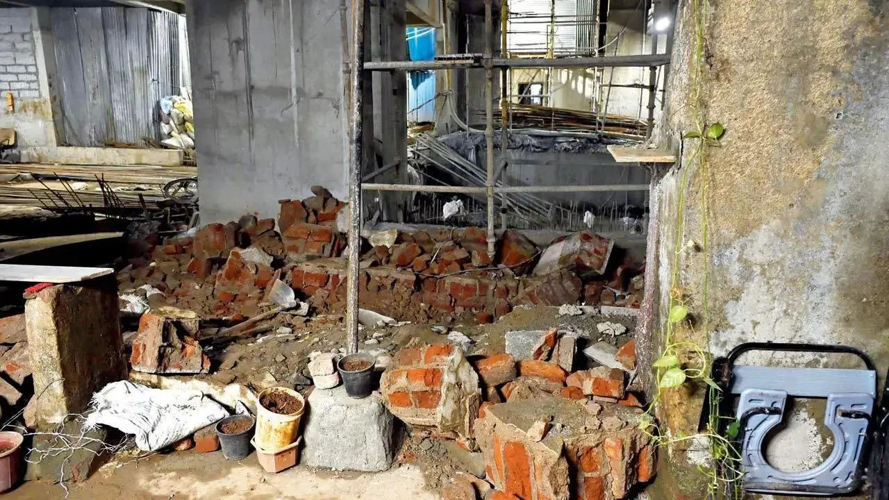 ​Maharashtra: Thane building`s terrace partially collapses; no casualty 