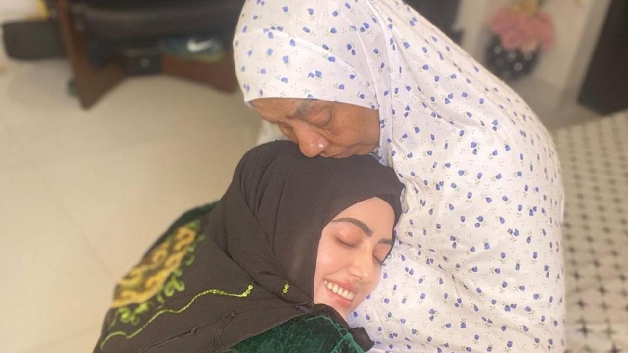 Former actress Sana Khan`s mother passes away, actress asks fans to pray 