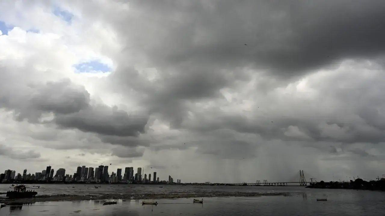 ​Mumbai weather update: City wakes to cloudy skies and a damp breeze 