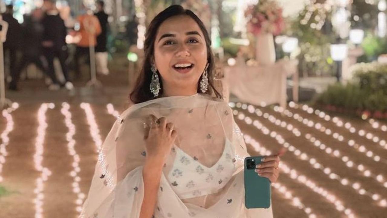 Prajakta Koli makes her Marathi debut with Krantijyoti Vidyalay Marathi Madhyam 