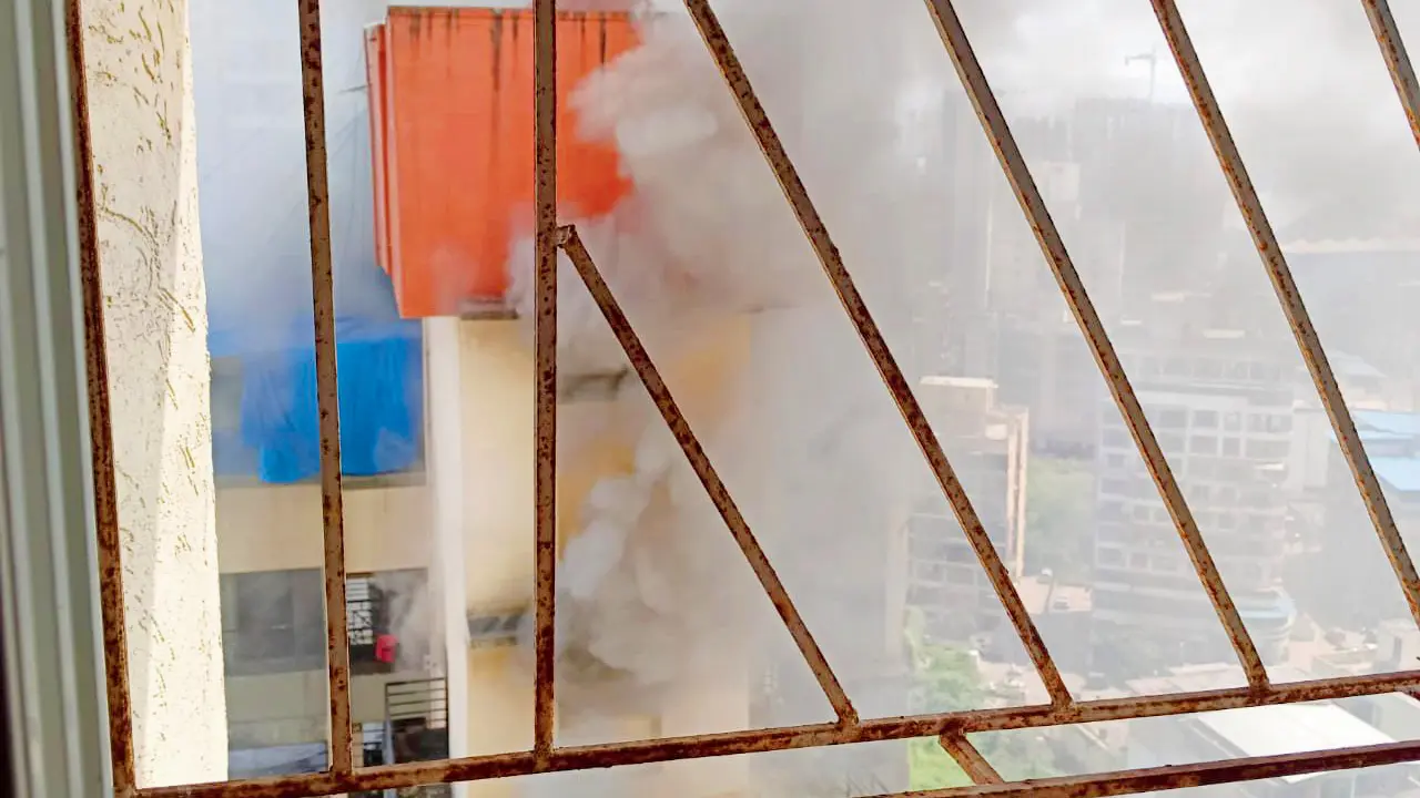 ​Fire breaks out in Tricity Society, Kharghar; four residents injured 
