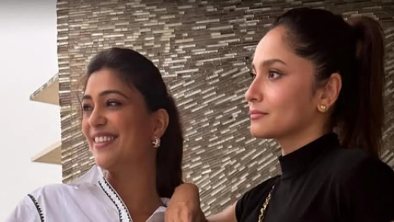 Ankita Lokhande surprises BFF Neha Swami on her birthday with a flower garland 