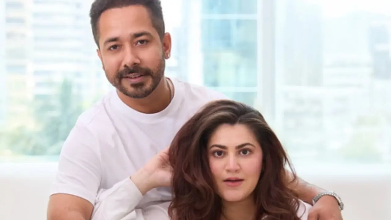 Shivaleeka Oberoi calls her pregnancy a `co-production` with Abhishek Pathak