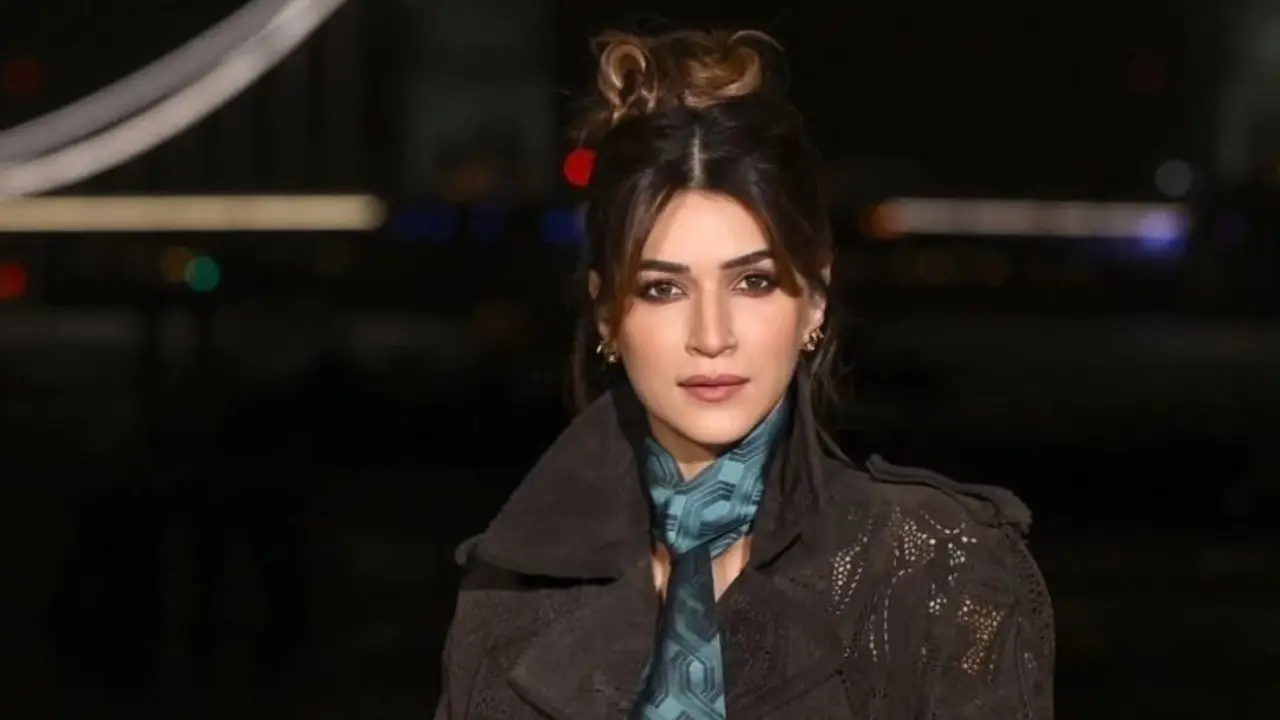 Kriti Sanon steals the spotlight in Burberry at London Fashion Week 2026 
