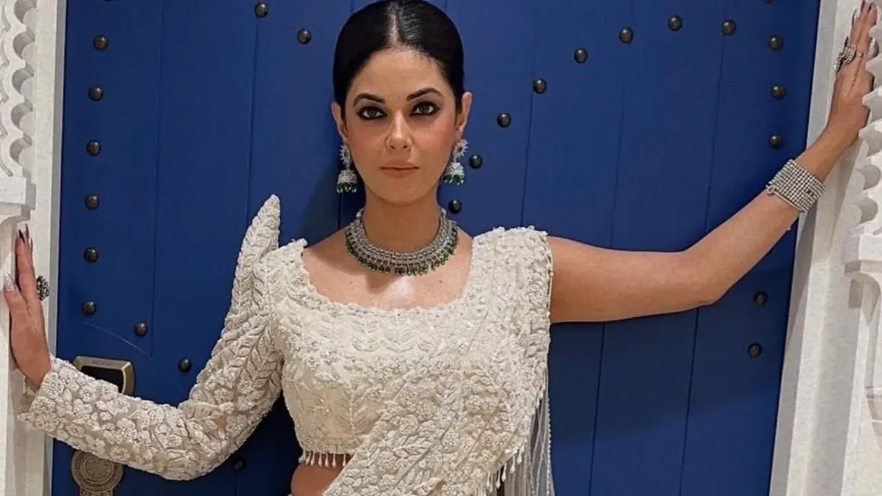 Meerra Chopraa recalls scary Uber experience: `Driver came with stinking car` 