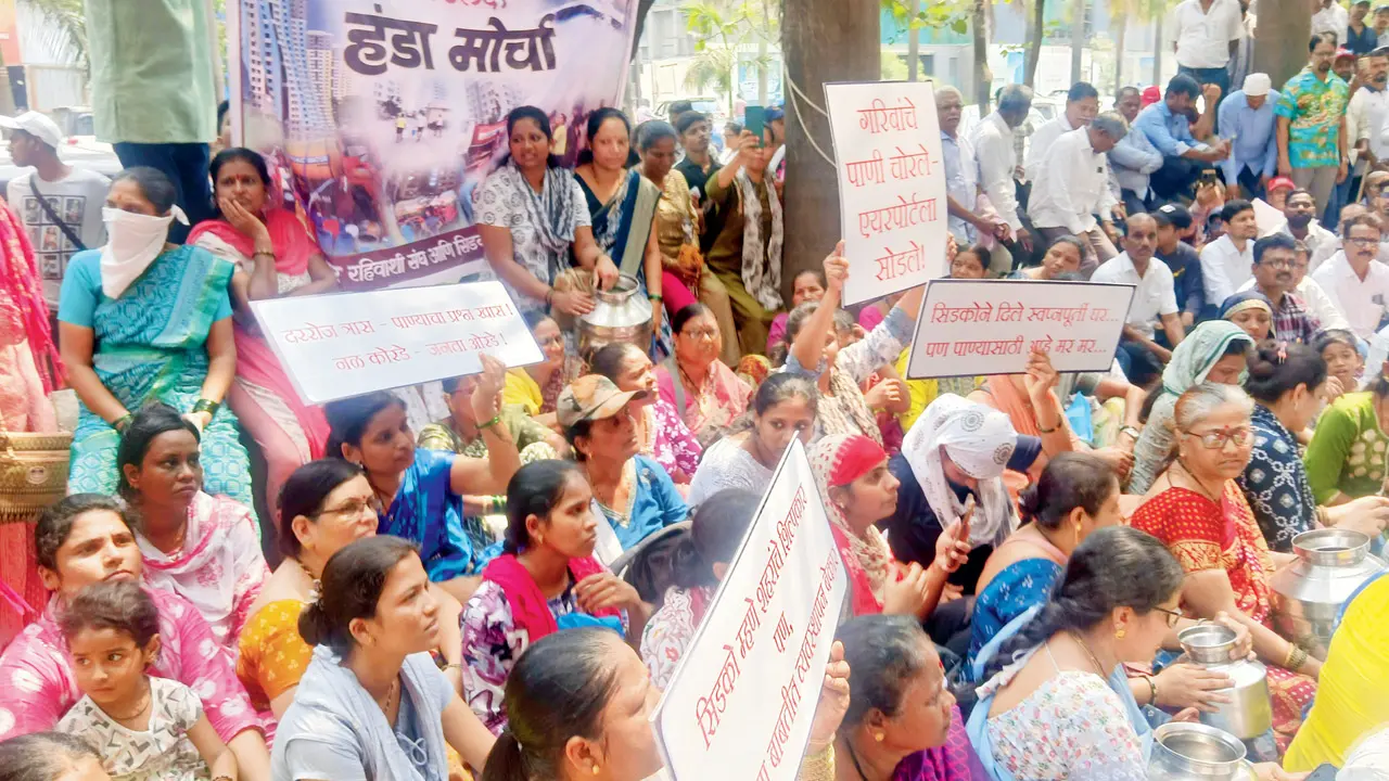 ​Maharashtra: Ulwe residents stage ‘Handa Morcha’ over year-long water crisis 