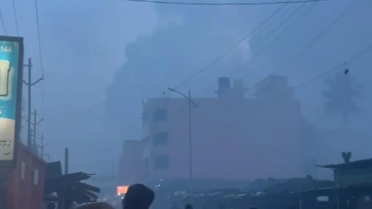 ​Toxic oleum gas leak in Palghar: 2,600 evacuated, three report eye irritation 