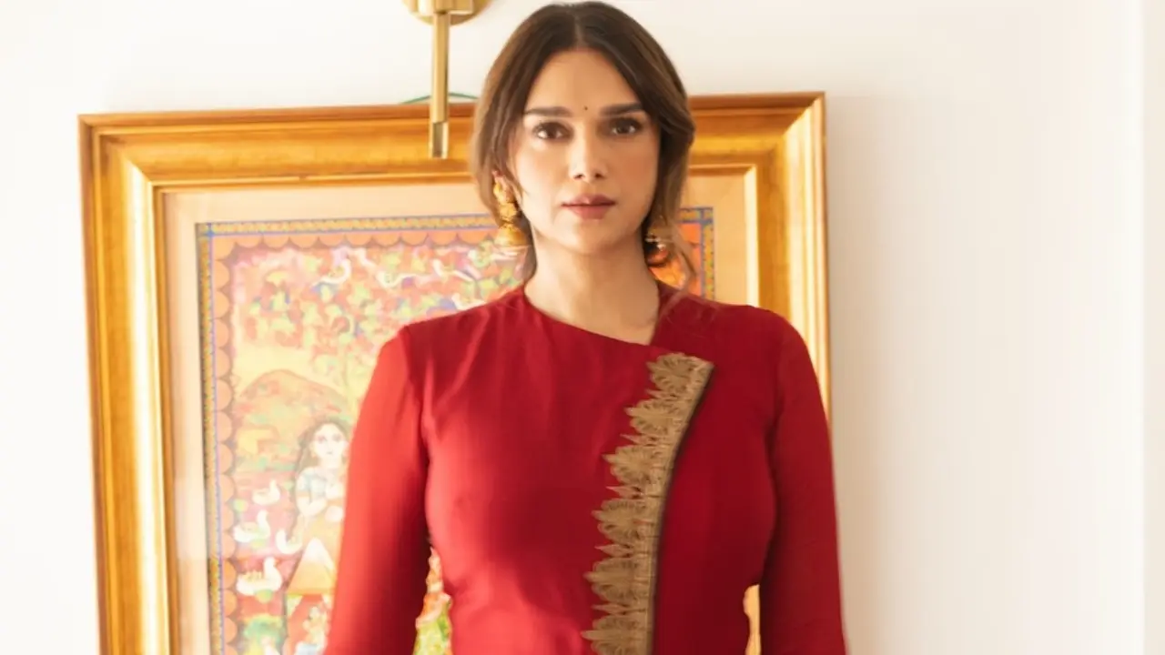 Aditi Rao Hydari on dealing with random rubbish articles: `I ignore it`