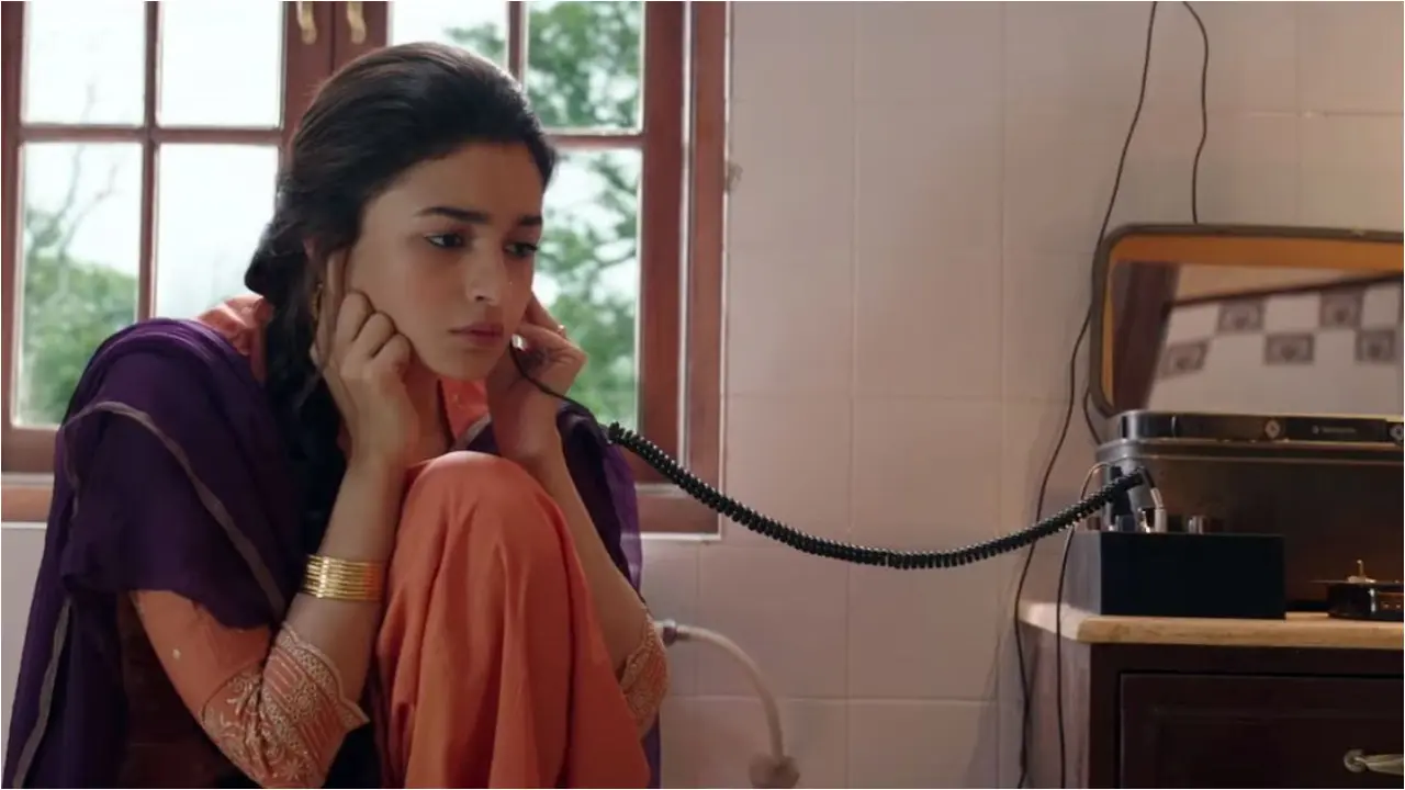 Calling Sehmat writer has an issue with Meghna Gulzar`s ideological bias