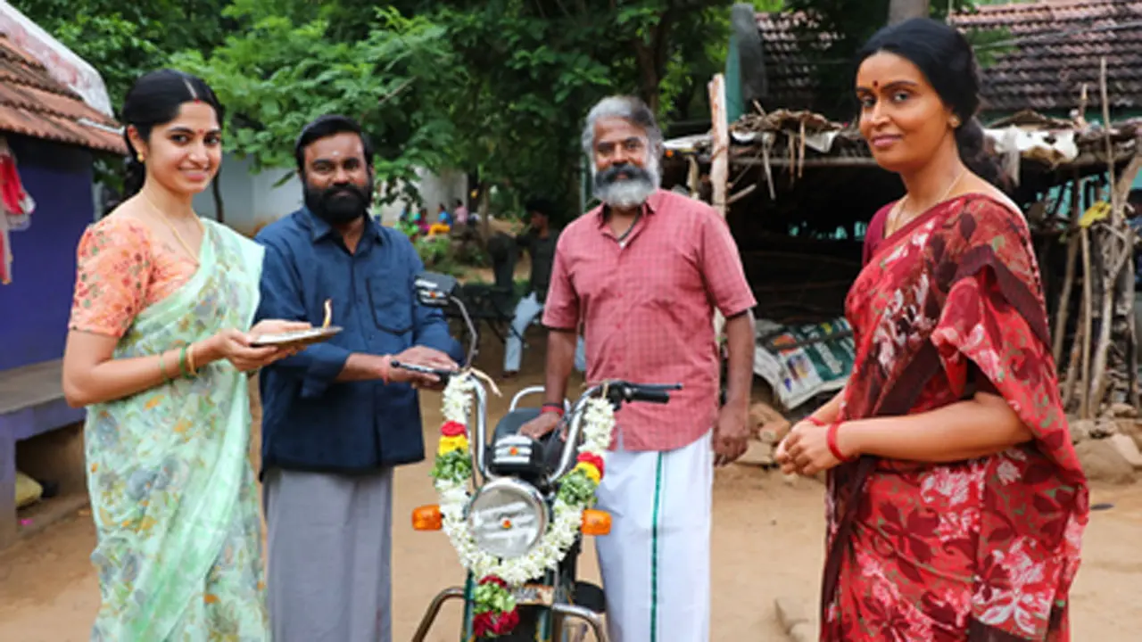 Dhanush releases teaser of Selvaraghavan`s Manithan Deivamagalam 