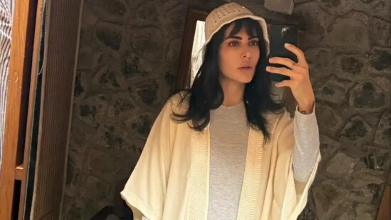 Mandana Karimi heartbroken over protests backing Iranian regime in India 