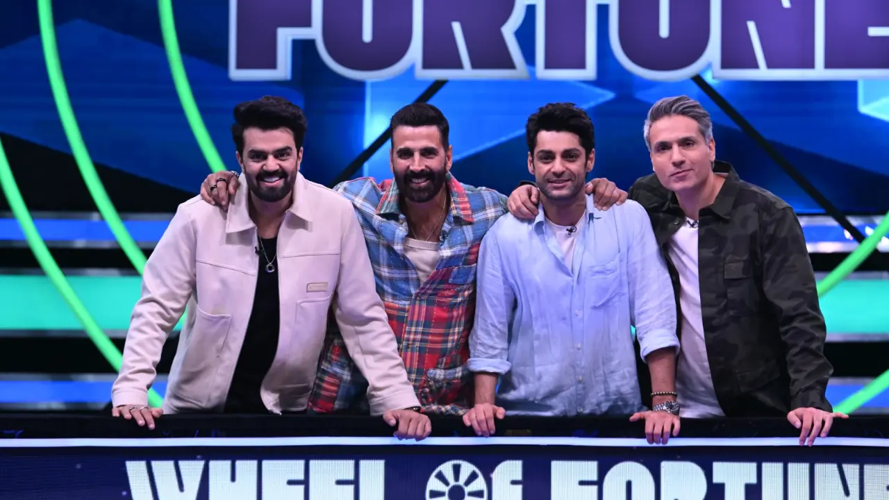 Wheel of Fortune: Akshay Kumar asks Karan Wahi about his love life 