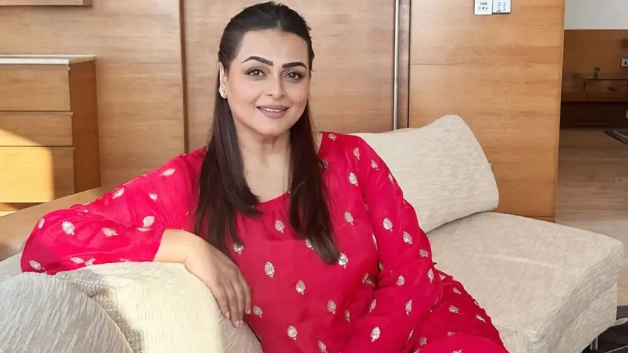 Shilpa Shirodkar stuck for 4 hours, chooses Dhurandhar 2 over Mumbai traffic 