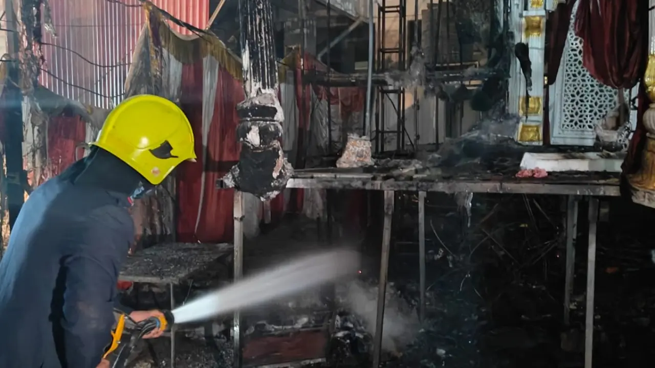 Fire breaks out at wedding stage in Thane, no injuries reported