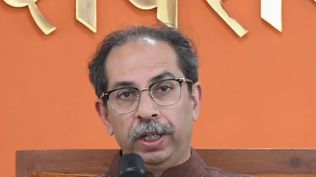 ​Shiv Sena (UBT) links panic buying of fuel and gas to lack of transparency 