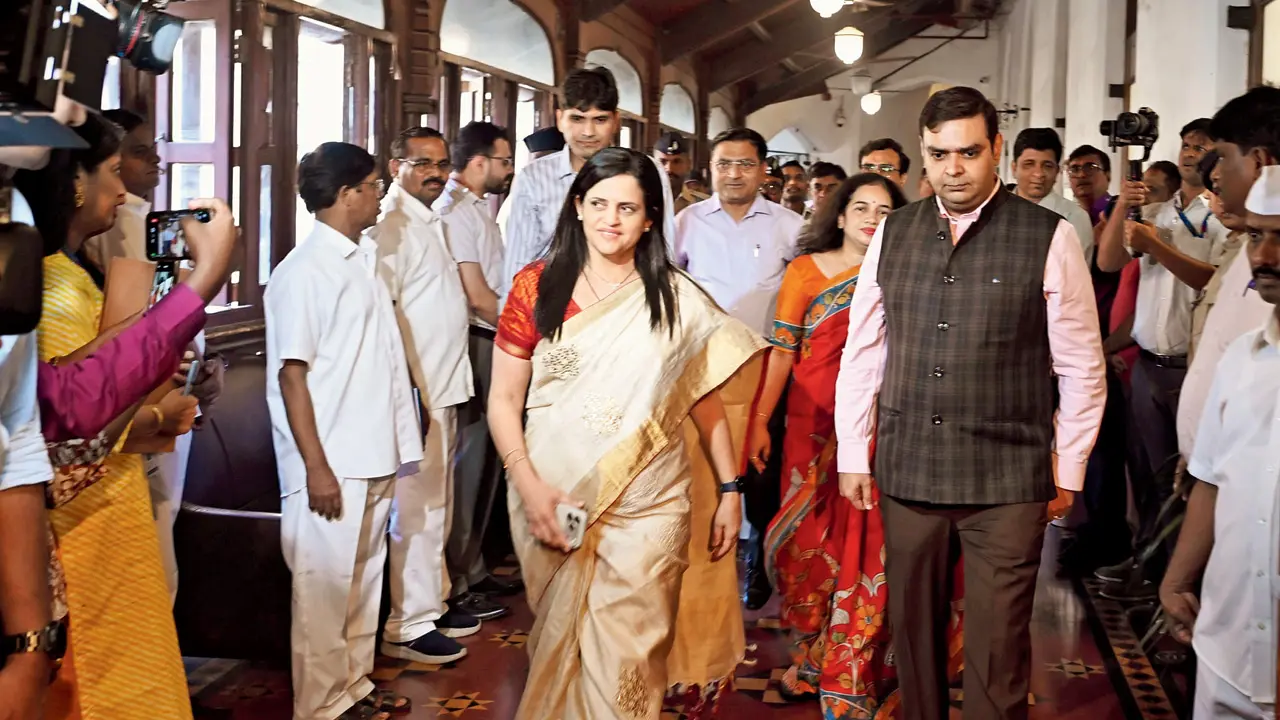 ​Ashwini Bhide becomes first woman municipal commissioner of BMC in 160 years 