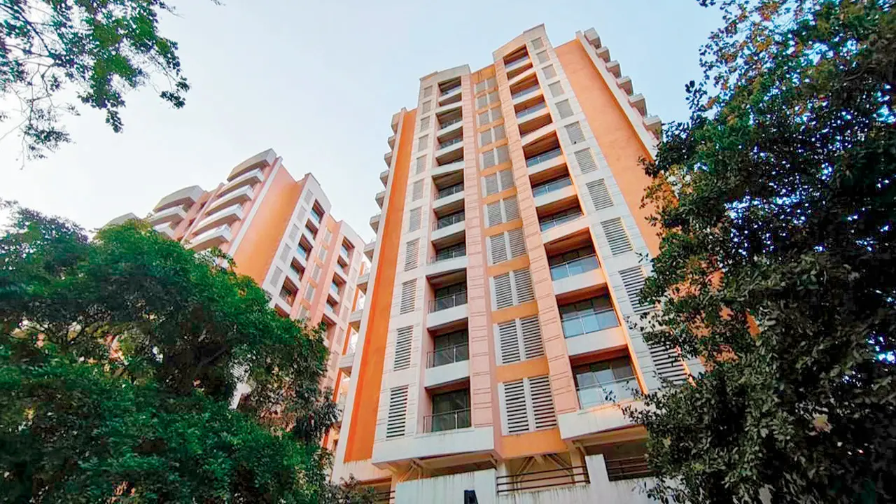 ​Patra Chawl residents on hunger strike as HC says flats may go for public use 