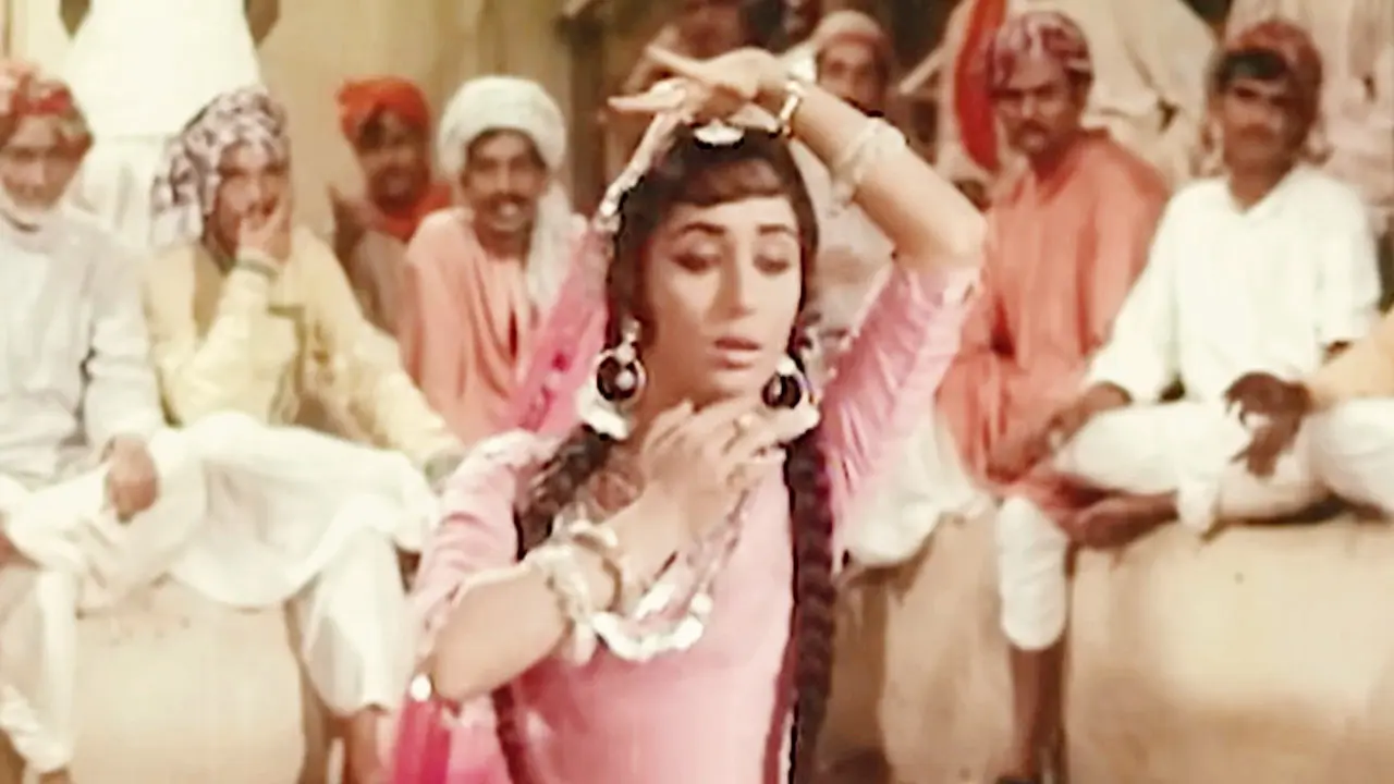 ​Here`s your complete guide to pick out the perfect jhumkas for yourself 