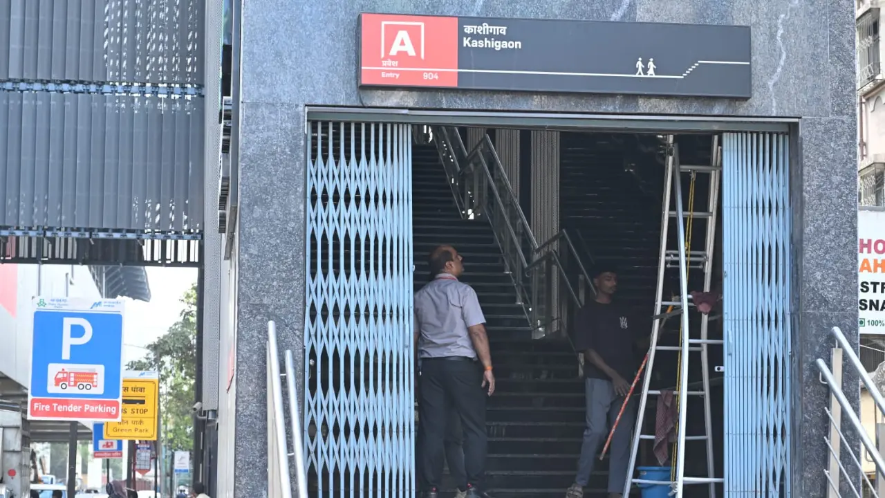 CM Fadnavis to inaugurate Metro Lines 9 and 2B, launch twin tunnel and pod taxi