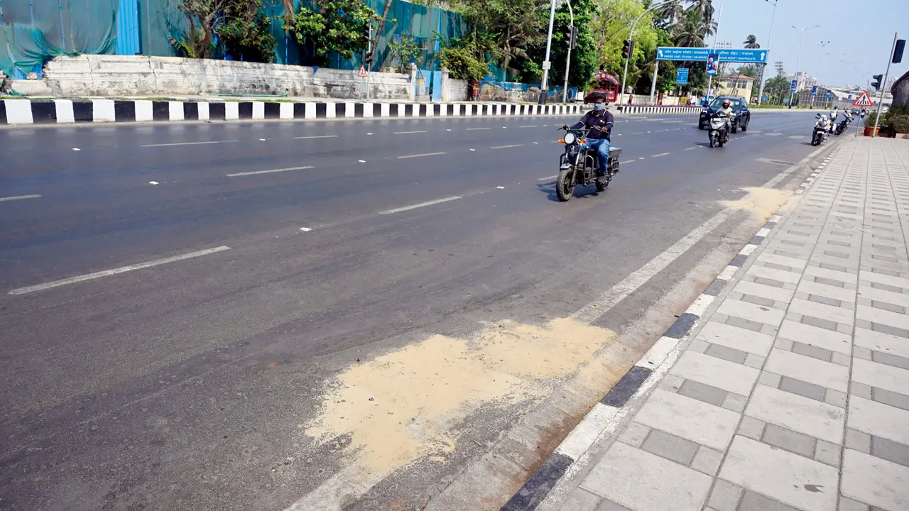 ​Mumbai: Biker with pillion hits pedestrian at Marine Drive; all three killed 