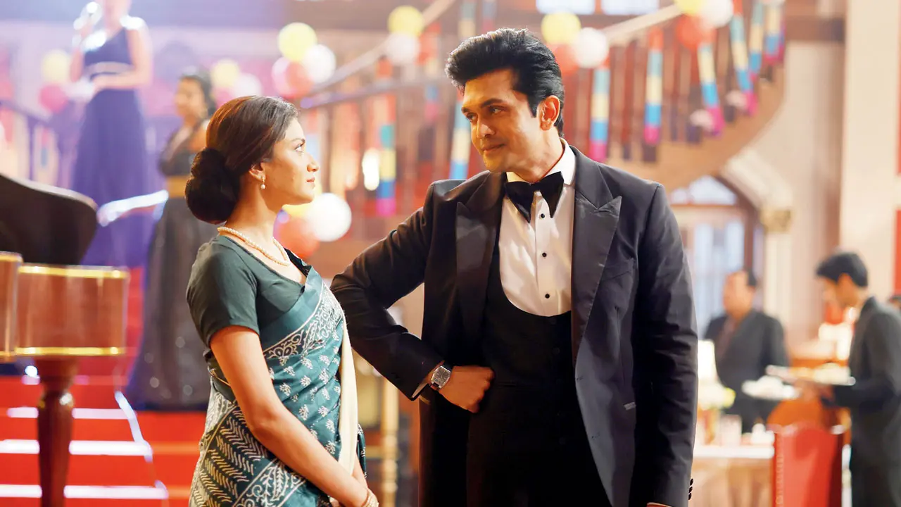 Notes from a broken past 