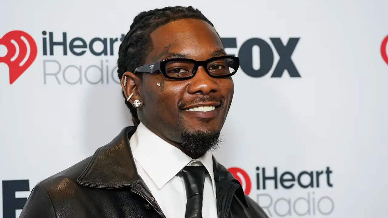 Offset returns to stage days after being shot, performs in wheelchair 