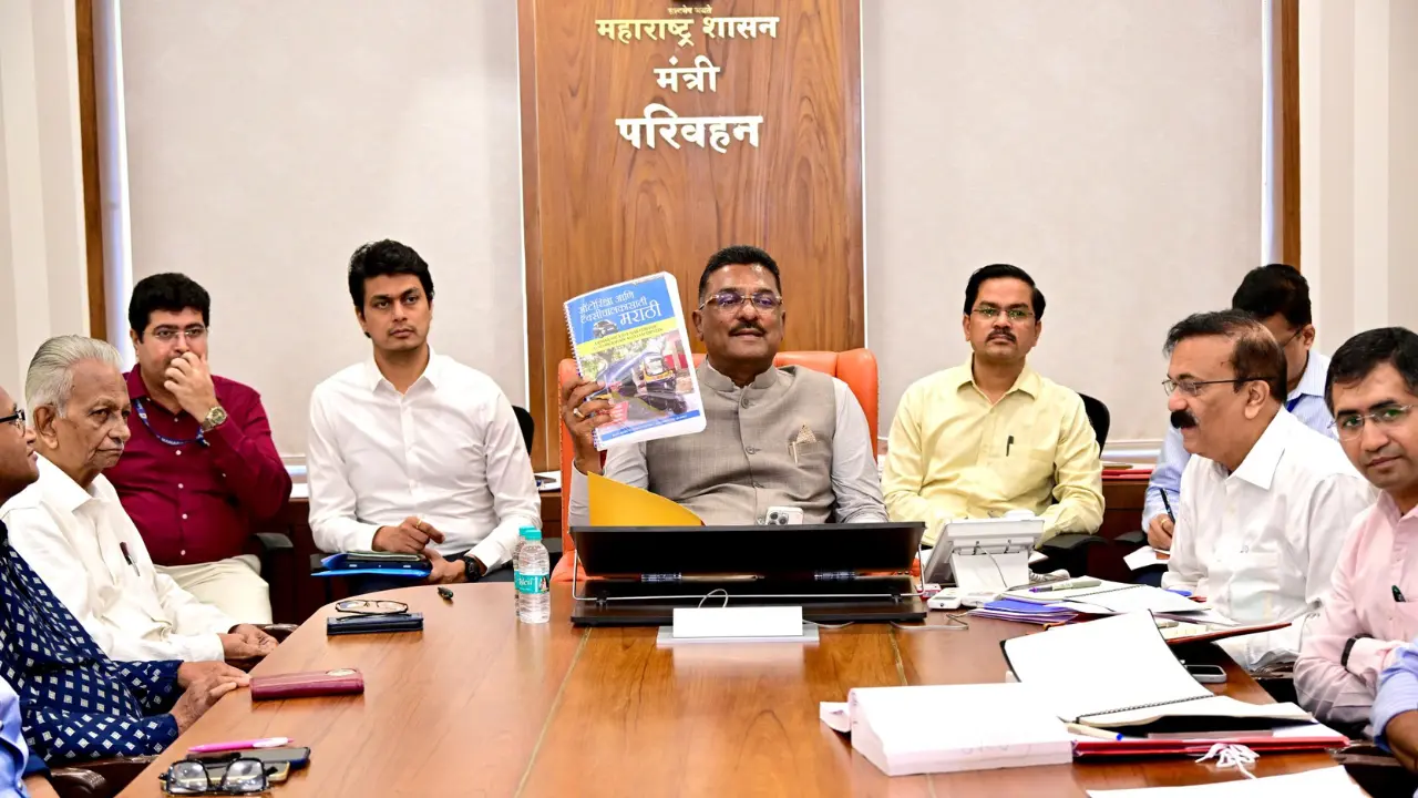 ​Pratap Sarnaik reiterates Marathi mandatory for autorickshaw and cab drivers 