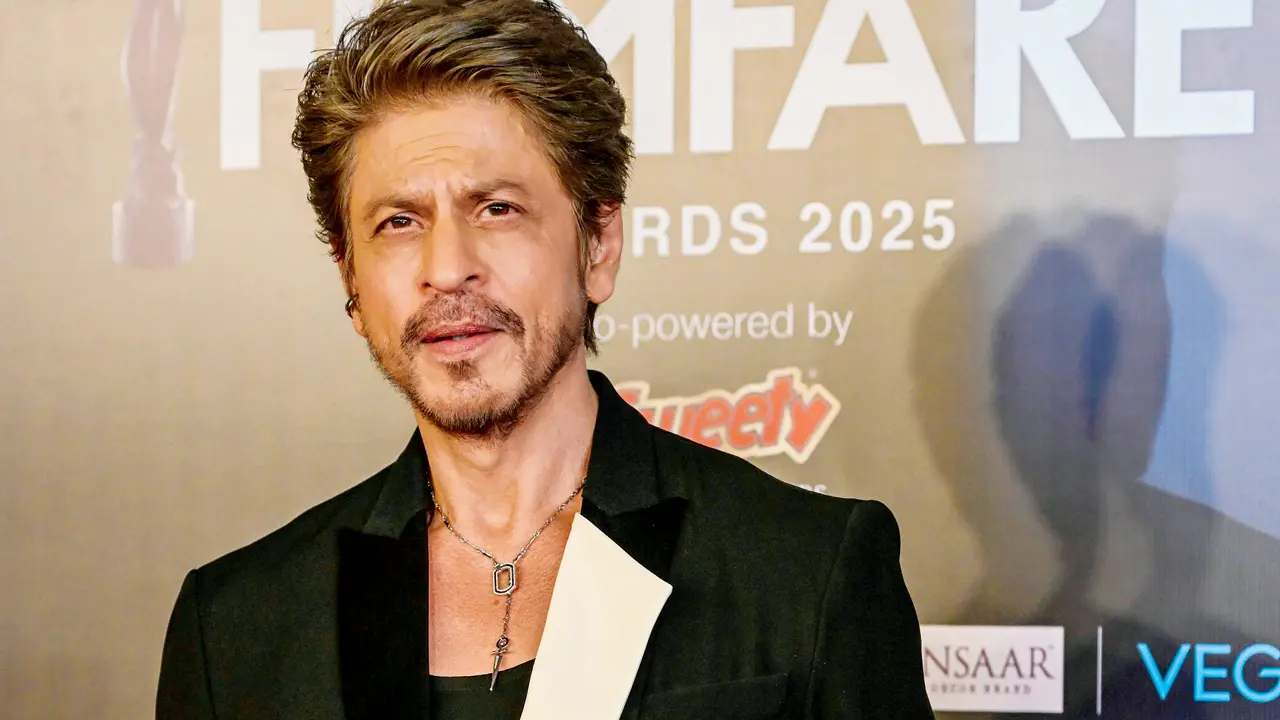 Have you heard? Jackky Bhagnani praises Shah Rukh Khan`s humility 