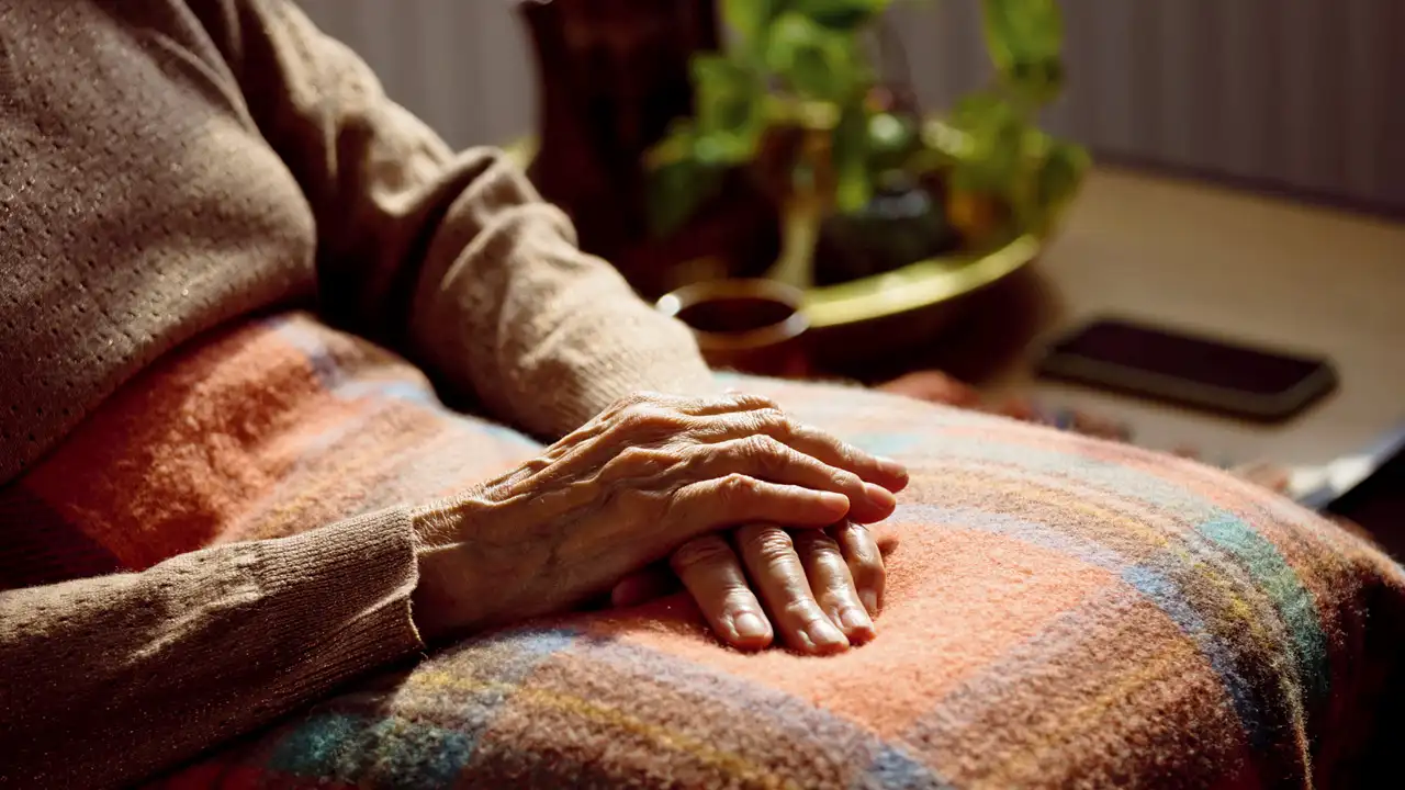 Mumbai: 76-year-old woman alleges harassment, denial of entry by daughter-in-law