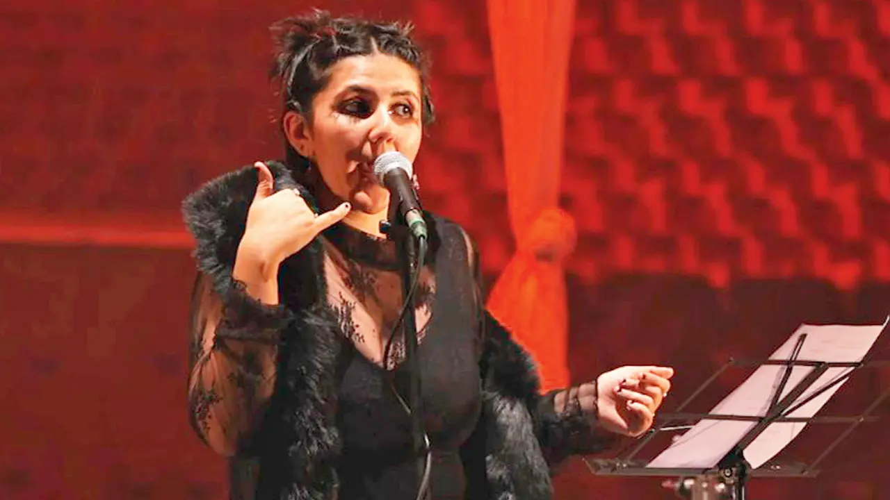 ​Attend this interesting performance in Mumbai that showcases Gujarati pop music 