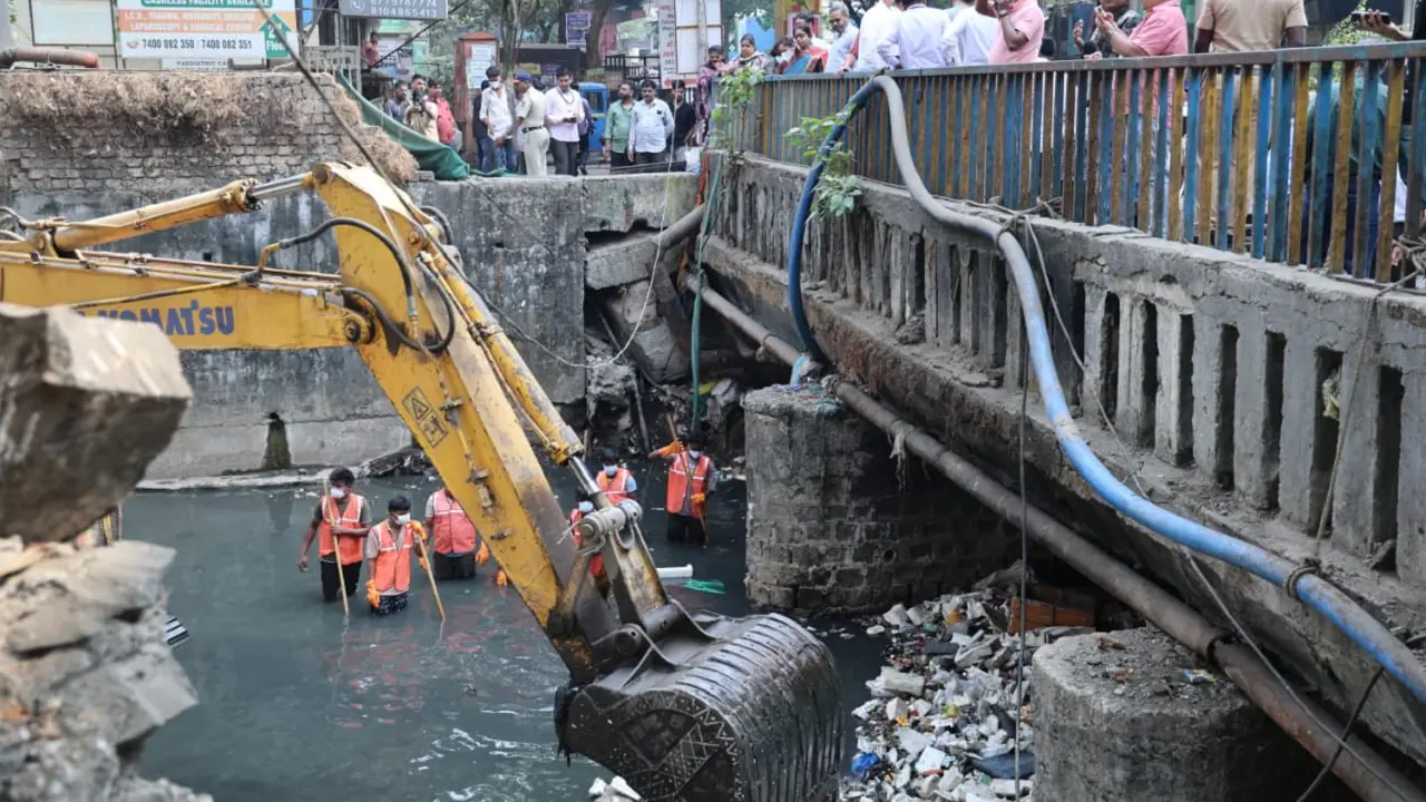 ​Thane Municipal Corporation ramps up pre-monsoon drain cleaning across city 