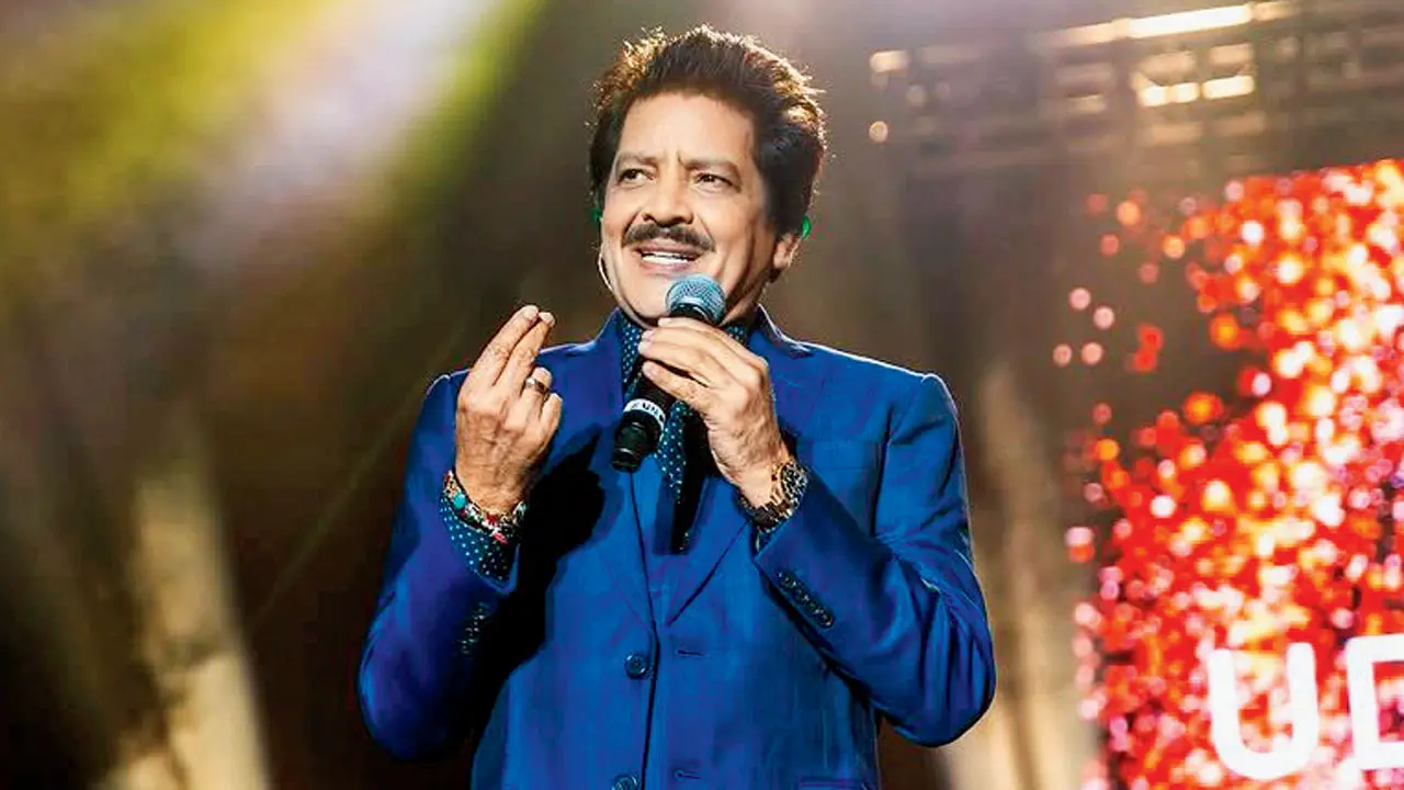 Udit Narayan recalls Asha Bhosle’s unmatched versatility