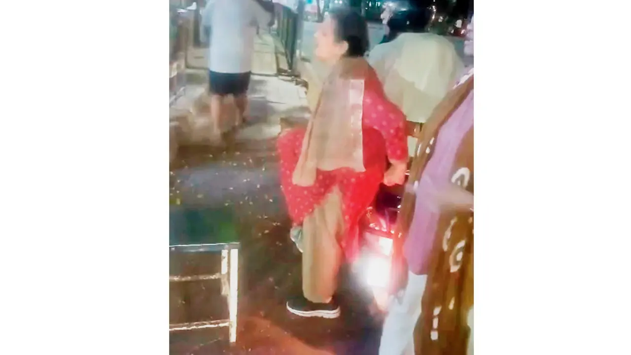 ​Senior citizen injured by protruding gas pipeline lid in Vashi 