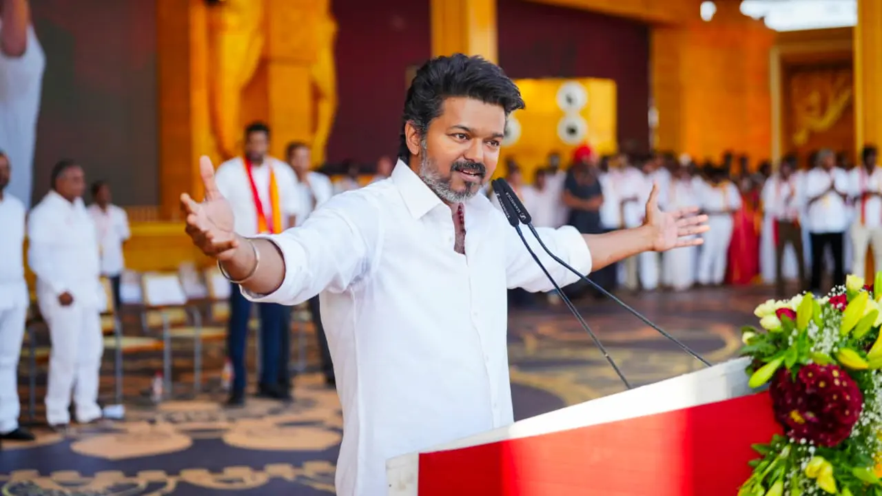 Vijay gets notice from Madras HC over Rs 100 crore gap in election affidavit 