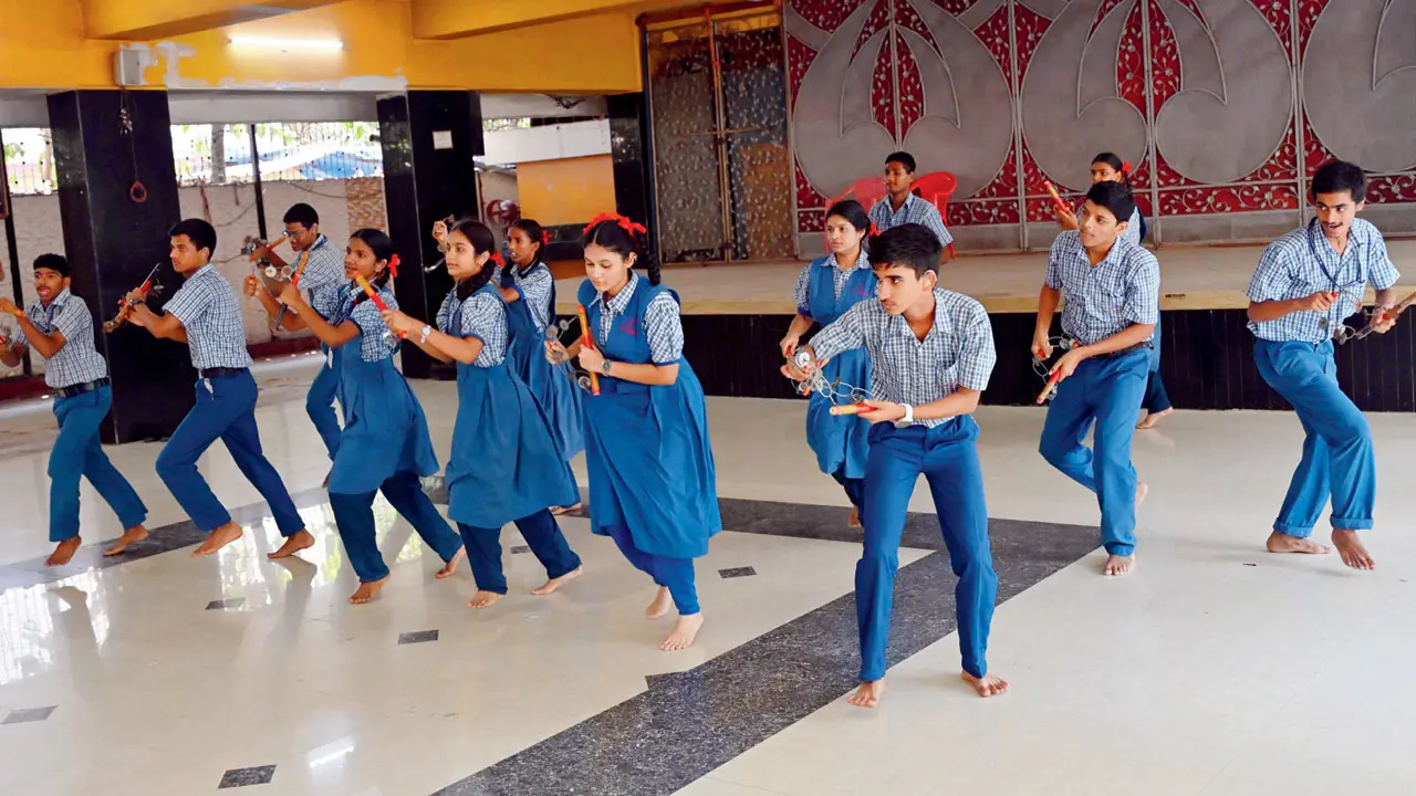 ​Who says you can’t dance without hearing music? 