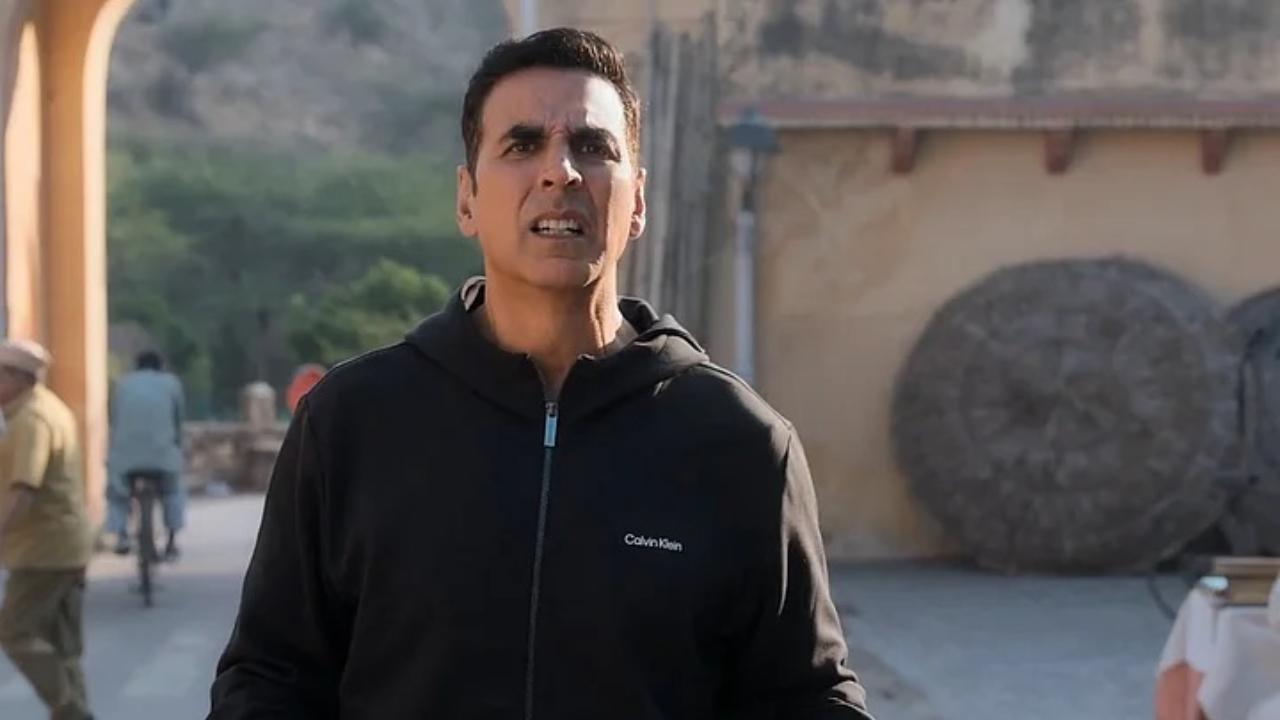 Bhooth Bangla review: Akshay Kumar, Priyadarshan are back; the laughs are not 