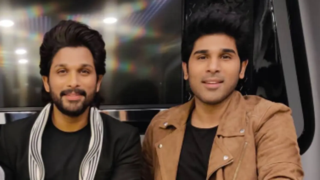 Massive crowd gathers outside Allu Arjun’s house on his birthday – Watch