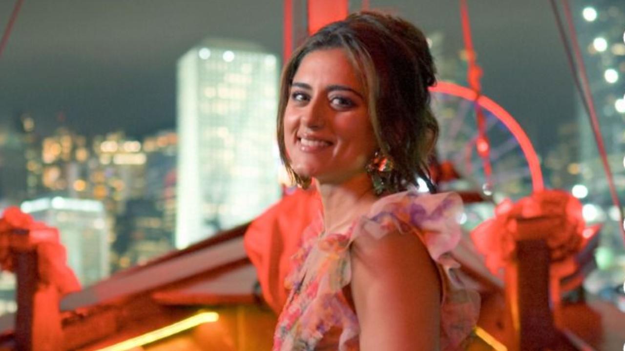 Ridhi Dogra to host National Geographic India`s series Postcards from Hong Kong 