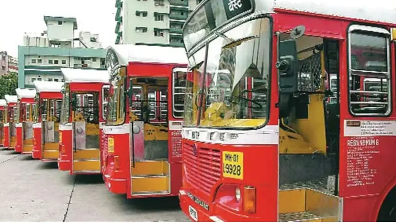 ​Mumbai: "Aapli BEST Aaplyachsaathi" meets officials, highlights transport issues 