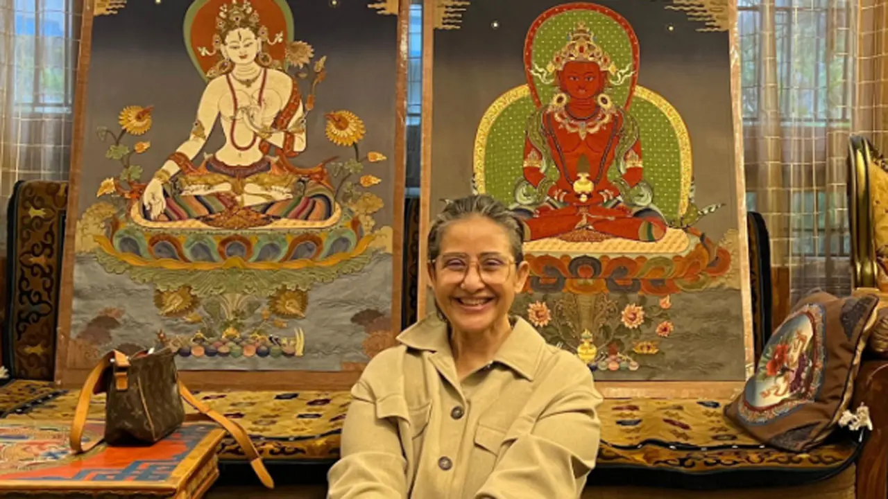 Manisha Koirala offers a glimpse into her parents` morning routine 