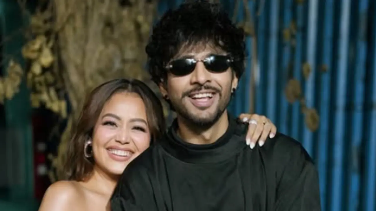 Neha Kakkar tells brother Tony Kakkar `There’s no one like you` 