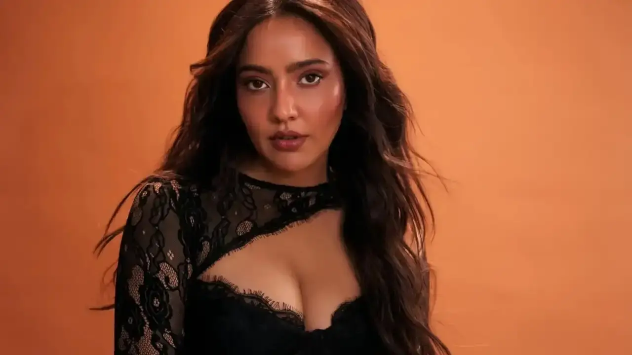 `Onlyfans lite`: Neha Sharma’s paid content model goes viral, sparks controversy 