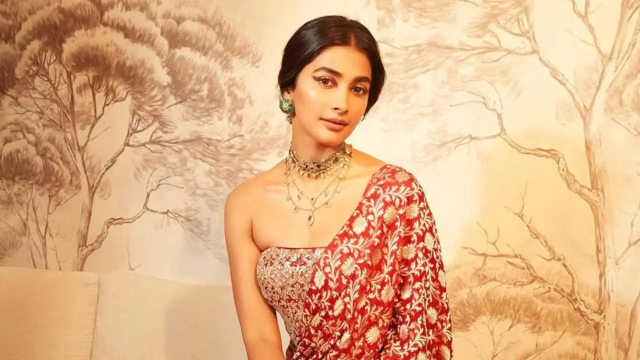 Pooja Hegde on Jana Nayagan`s online leak: `Let`s not encourge piracy` 