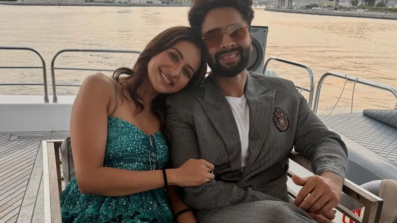 Rakul Preet Singh and Jackky Bhagnani laugh off ‘situationship’ remark 