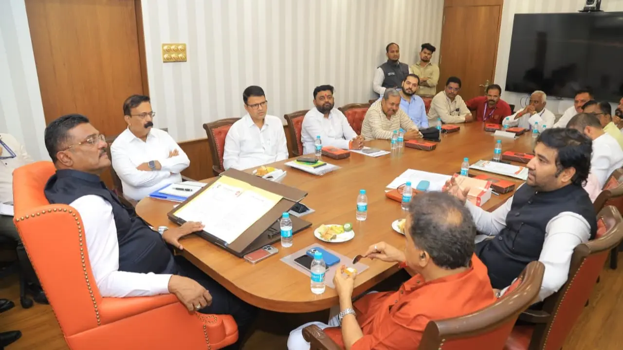 ​Working knowledge of Marathi must for drivers: Pratap Sarnaik 