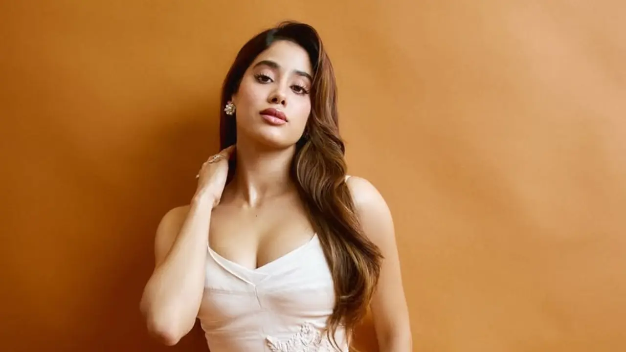 Janhvi Kapoor reveals her real thoughts after the release of debut film Dhadak 
