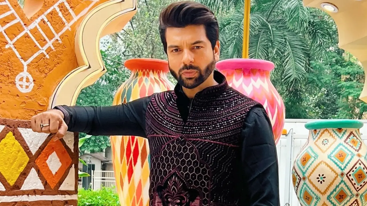 Vipul Roy reports Rs 7.10 lakh theft at Khar home, probe begins 